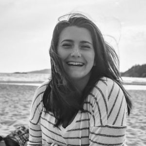 Meet your Posher, Olivia